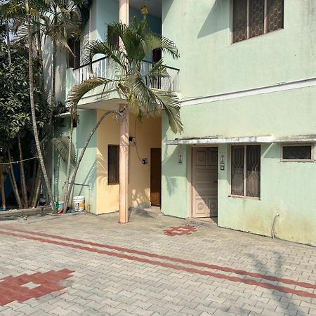 Anbu Ramana Guest House Tiruvannamalai Exterior photo