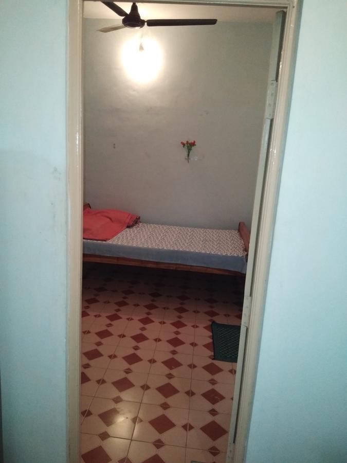 Anbu Ramana Guest House Tiruvannamalai Exterior photo