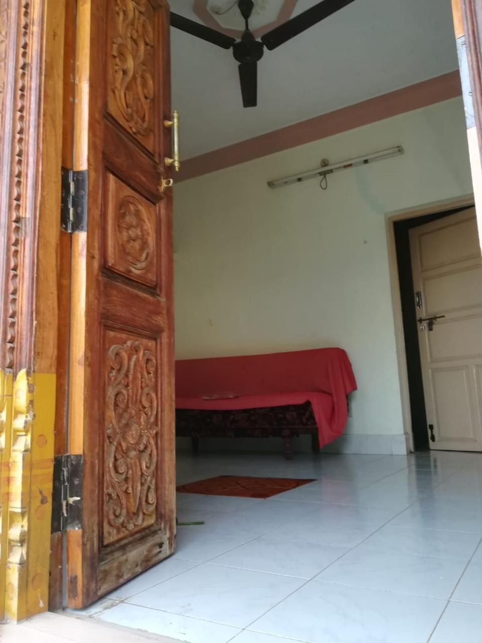 Anbu Ramana Guest House Tiruvannamalai Exterior photo