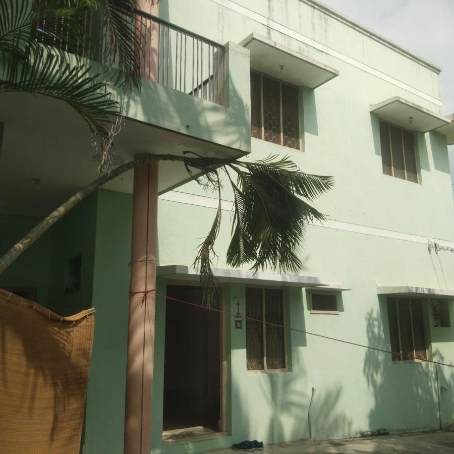Anbu Ramana Guest House Tiruvannamalai Exterior photo